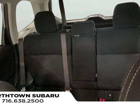 Used 2015 Subaru Forester 2.5i Premium w/ All-Weather Package AWD/4WD image 18