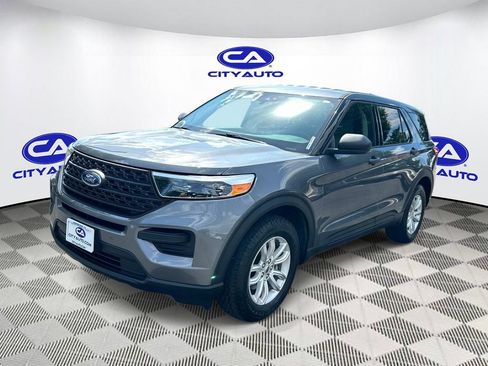 Used 2021 Ford Explorer 4WD w/ Class III Trailer Tow Package image 10