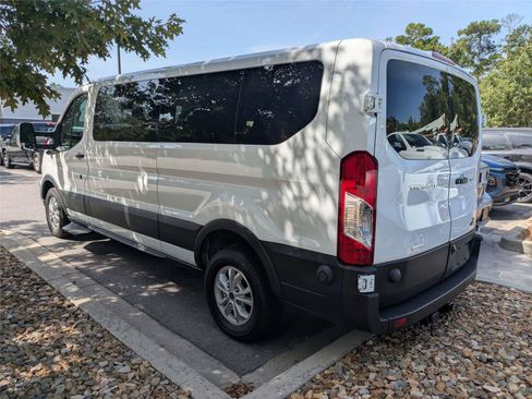 Used 2023 Ford Transit 350 XLT RWD image 3