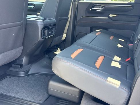 New 2026 GMC Sierra 2500 AT4 image 21