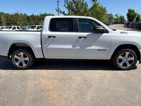 New 2026 RAM 1500 Express RWD image 7
