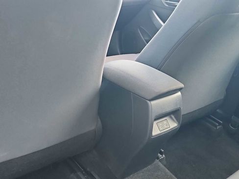 Used 2024 Toyota Corolla LE image 21