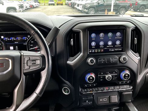Used 2020 GMC Sierra 1500 AT4 w/ AT4 Premium Package AWD/4WD image 6