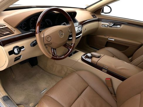 Used 2007 Mercedes-Benz S 550 image 12