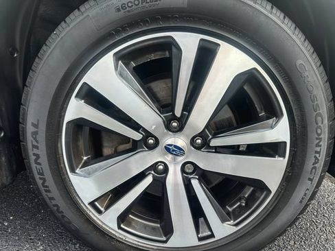 Used 2019 Subaru Outback 2.5i Limited w/ Popular Package #2 AWD/4WD image 11