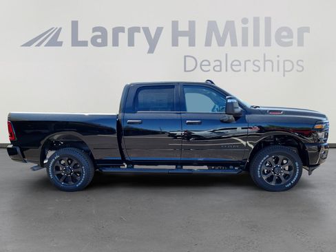 New 2025 RAM 2500 Big Horn image 6