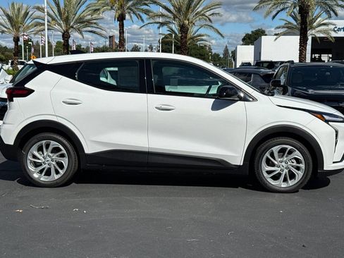 New 2027 Chevrolet Bolt LT w/ Comfort Package FWD image 2