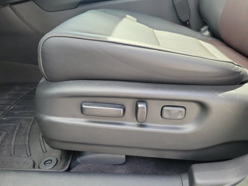 Certified 2026 Honda Ridgeline Black Edition image 22