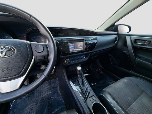 Used 2015 Toyota Corolla S image 23
