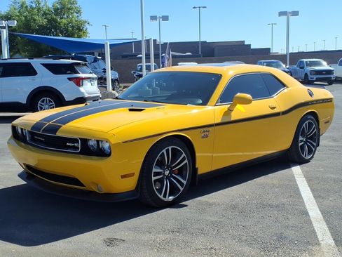 Used 2012 Dodge Challenger SRT8 Yellow Jacket w/ Premium Sound Group RWD image 8