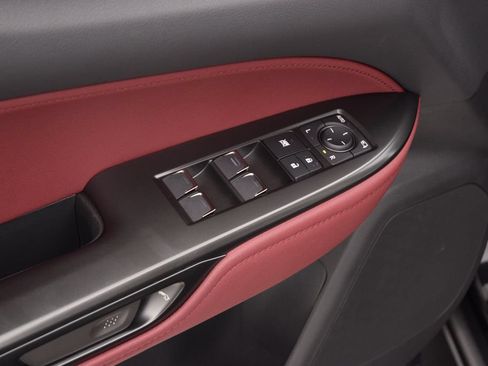 Used 2025 Lexus NX 250 FWD image 23
