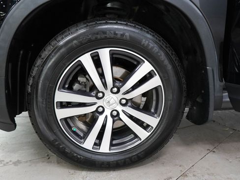 Used 2017 Honda Pilot EX image 29