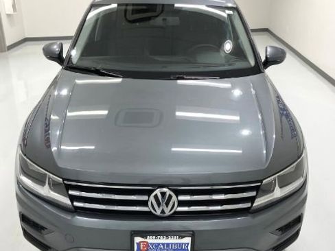 Used 2018 Volkswagen Tiguan S FWD image 5