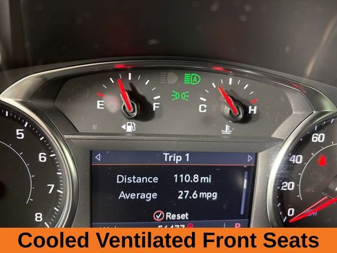 Used 2023 Chevrolet Equinox Premier image 14