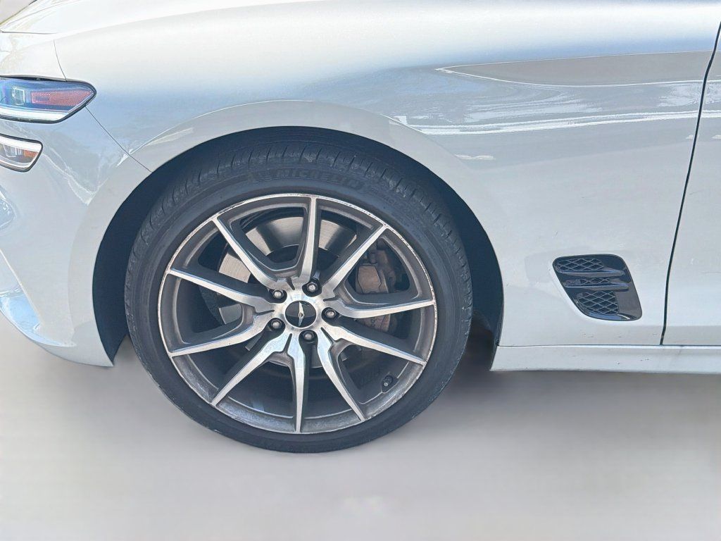 Used 2026 Genesis G70 2.5T RWD image 31