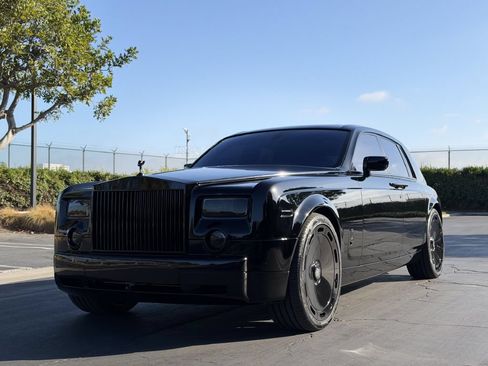 Used 2006 Rolls-Royce Phantom Sedan RWD image 5