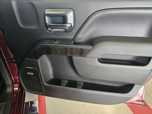 Used 2016 GMC Sierra 2500 Denali w/ Driver Alert Package image 27
