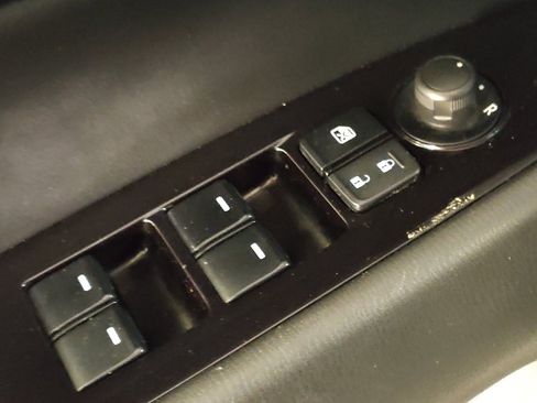 Used 2020 MAZDA CX-5 Touring image 27