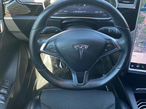 Used 2017 Tesla Model S 75D image 6