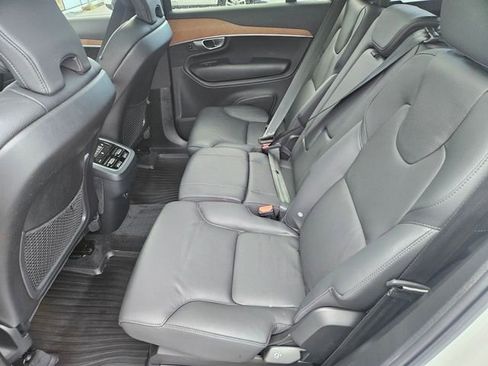 Used 2023 Volvo XC90 B6 Plus w/ Protection Package Premier image 14