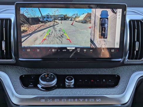 New 2025 Ford Expedition Tremor image 23