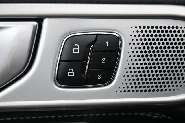 Used 2023 Ford Explorer ST w/ Equipment Group 401A AWD/4WD image 15