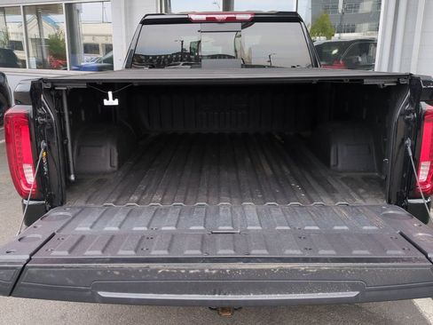 Used 2025 GMC Sierra 1500 Denali w/ Denali Reserve Package AWD/4WD image 16