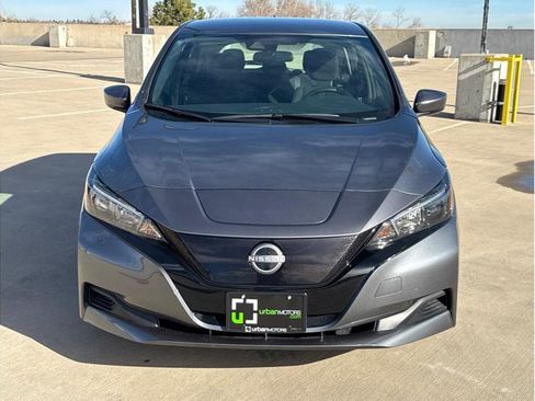 Used 2024 Nissan Leaf S image 2