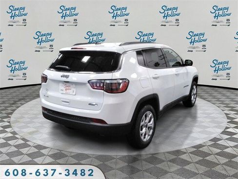 New 2026 Jeep Compass Latitude image 5