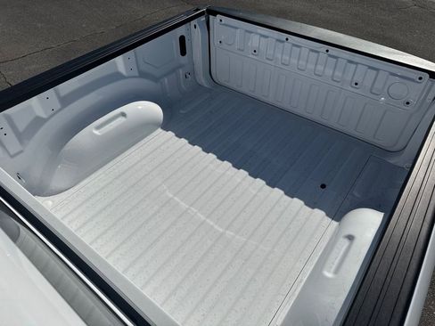 New 2026 RAM 1500 4x4 Crew Cab image 10