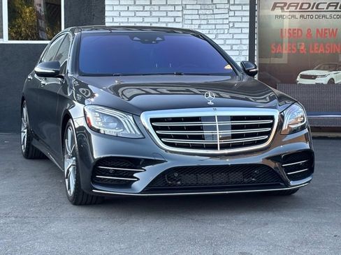 Used 2018 Mercedes-Benz S 560 4MATIC Sedan image 4