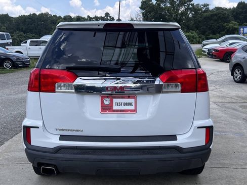 Used 2017 GMC Terrain SLE FWD image 5