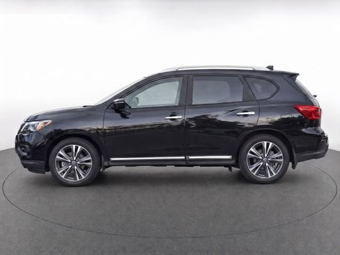 Used 2019 Nissan Pathfinder Platinum FWD image 6