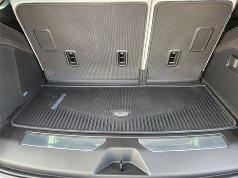 New 2026 Cadillac Escalade Platinum Sport w/ LPO, ONYX Package image 26