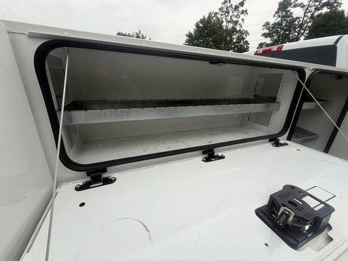 Used 2023 RAM 2500 Tradesman w/ Chrome Appearance Group AWD/4WD image 13