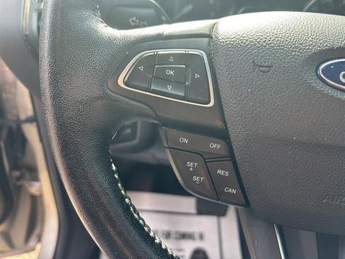 Used 2018 Ford Escape SEL AWD/4WD image 17