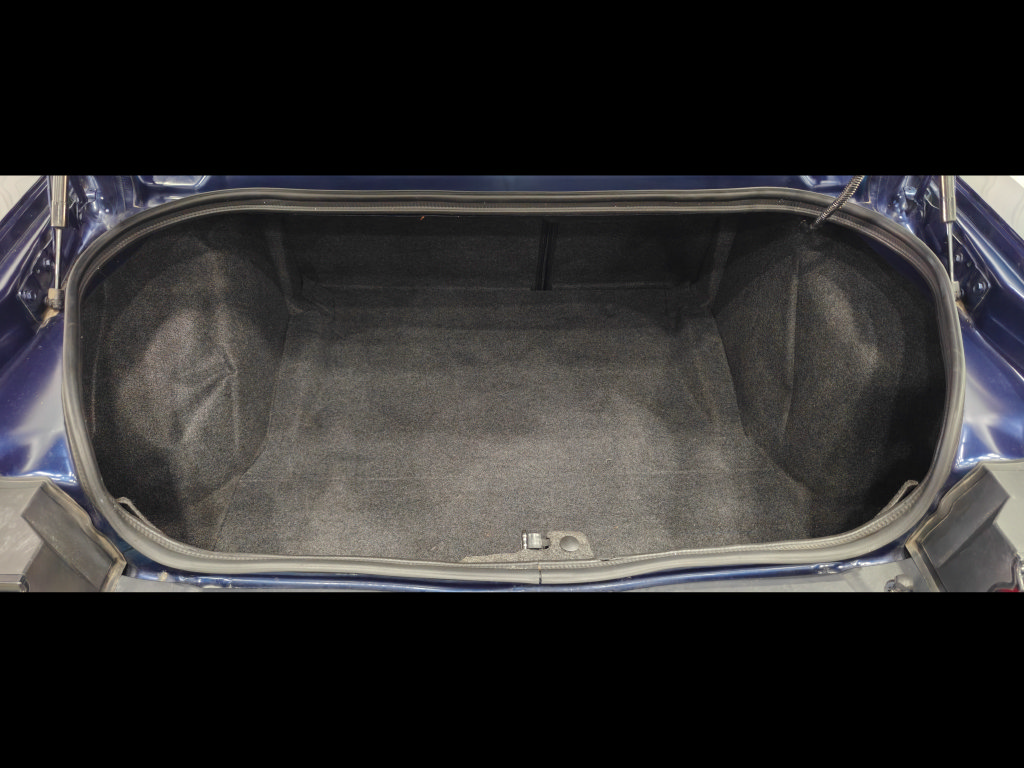 Used 2015 Dodge Challenger SXT w/ Super Sport Group (SS/T) RWD image 26
