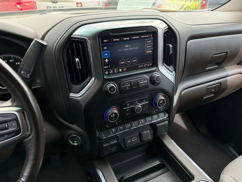 Used 2021 Chevrolet Silverado 2500 LT w/ Texas Edition AWD/4WD image 18