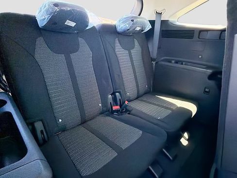 New 2026 Kia Sorento LX FWD image 25