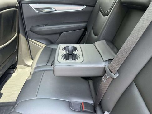 Certified 2024 Cadillac XT6 Luxury w/ LPO, Floor Liner Package AWD/4WD image 15