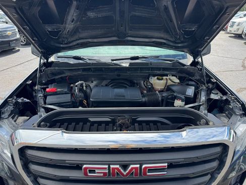 Used 2019 GMC Sierra 1500 4x4 Crew Cab w/ Convenience Package image 23