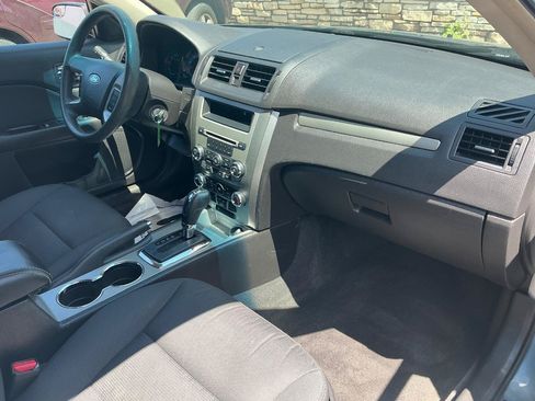 Used 2012 Ford Fusion SE FWD image 9