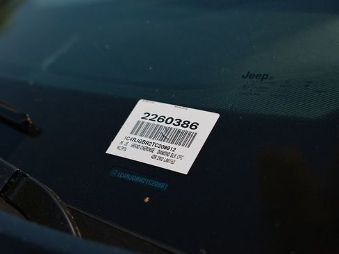 New 2026 Jeep Grand Cherokee Limited image 38