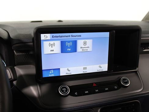 Used 2023 Ford Maverick Lariat image 8