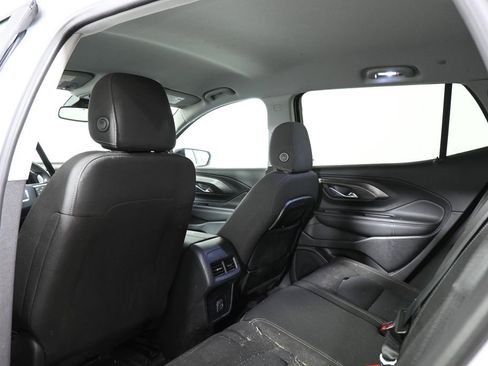 Used 2023 GMC Terrain SLE w/ Driver Convenience Package image 6