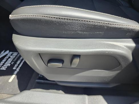 Used 2023 Buick Envision Preferred FWD image 25