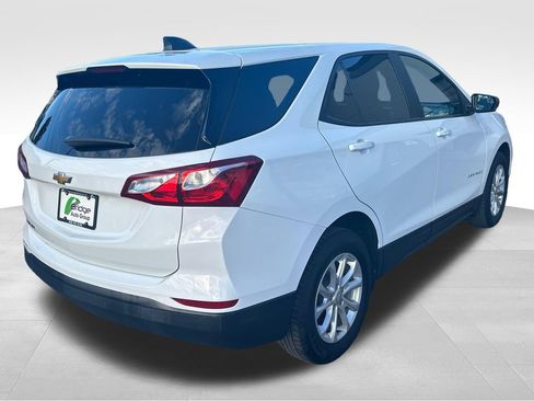 Used 2020 Chevrolet Equinox LS w/ LS Convenience Package FWD image 7