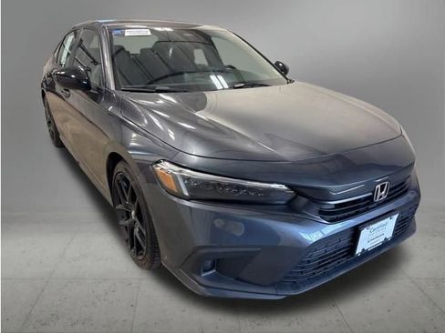 Certified 2024 Honda Civic Sport image 9