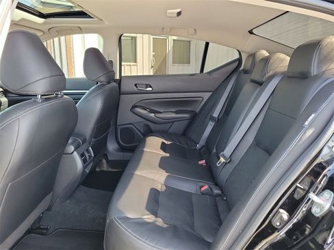 Used 2023 Nissan Altima 2.5 SL image 13