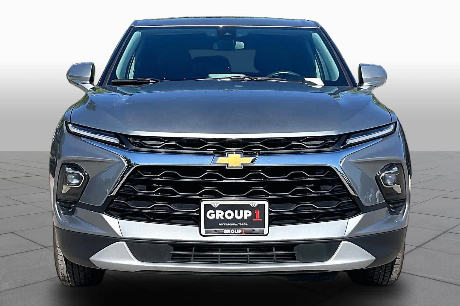 Used 2026 Chevrolet Blazer LT FWD image 4